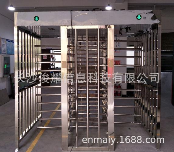 旋动未来 单旋门与旋转门的全面解读与品牌选型指南